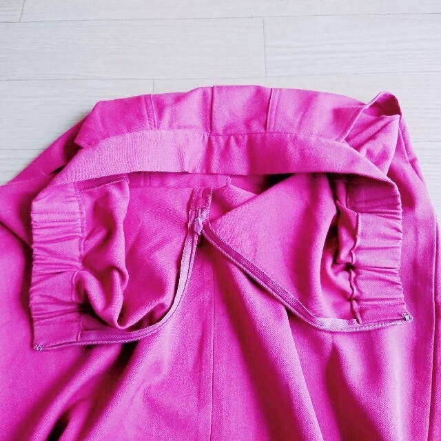 FELISSIMO(フェリシモ)のフェリシモ スッキリシルエット ロングスカート 颯爽 ピンク レディースのスカート(ロングスカート)の商品写真