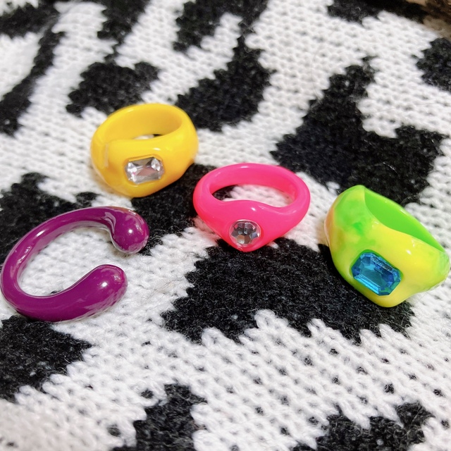 UNIF(ユニフ)のAcryl rings レディースのアクセサリー(リング(指輪))の商品写真