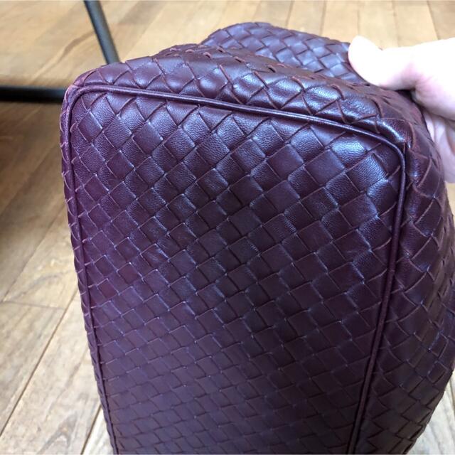 Bottega Veneta(ボッテガヴェネタ)のチロル様　購入申請アリ　ボッテガベネタ  ワインレッド　バック レディースのバッグ(ショルダーバッグ)の商品写真