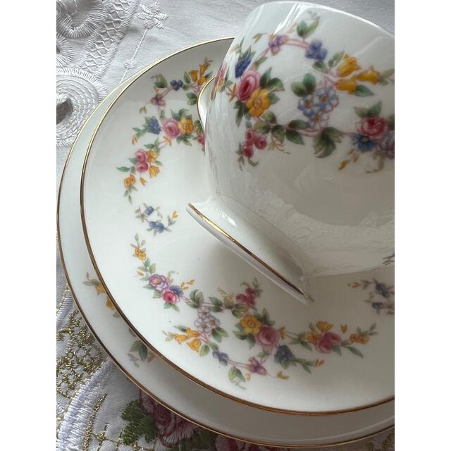 MINTON(ミントン)の【美品】1912年代〜50年代 ミントン Spring Flowers インテリア/住まい/日用品のキッチン/食器(食器)の商品写真