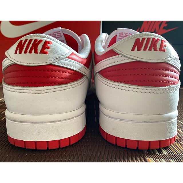 NIKE(ナイキ)の【中古】NIKE DUNK LOW "CHAMPIONSHIP RED" メンズの靴/シューズ(スニーカー)の商品写真