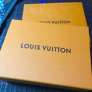 ルイヴィトン(LOUIS VUITTON)のVUITTON の箱　ショッパー(ラッピング/包装)
