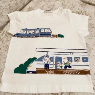 ファミリア(familiar)のファミリア　シャツ80cm(Ｔシャツ)