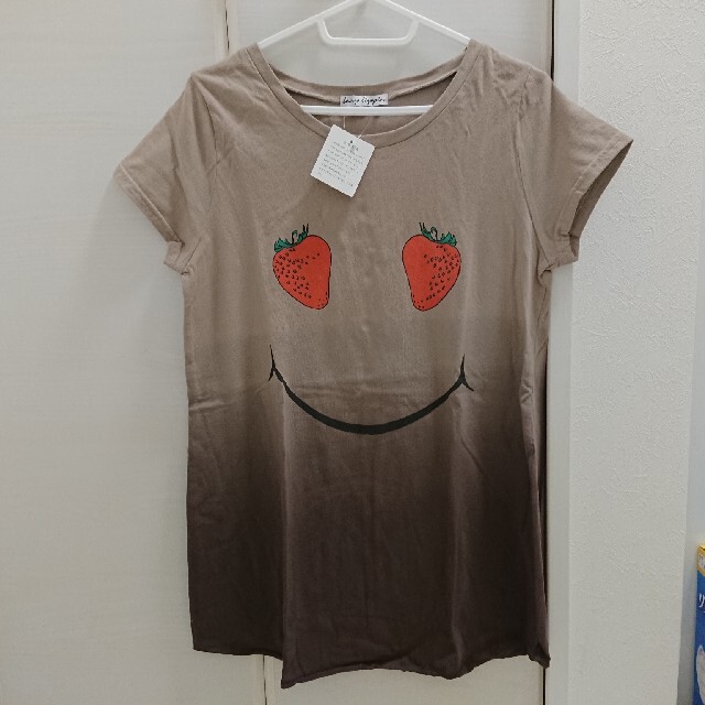 Leap Lippin(リープリッピン)のLeap Lippin 新品 Tシャツ レディースのトップス(Tシャツ(半袖/袖なし))の商品写真