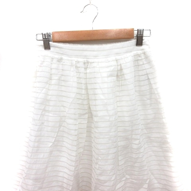NATURAL BEAUTY BASIC(ナチュラルビューティーベーシック)のナチュラルビューティーベーシック スカート フレア ひざ丈 ボーダー M  レディースのスカート(ひざ丈スカート)の商品写真