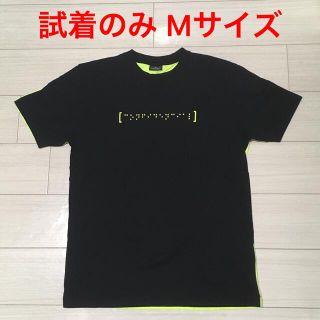 マルセロブロン(MARCELO BURLON)のMarcelo Burlon STAFF Tシャツ ブラック/イエロー Mサイズ(Tシャツ/カットソー(半袖/袖なし))