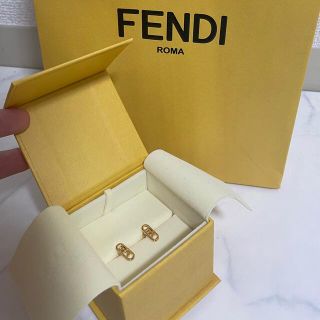 フェンディ(FENDI)のFENDI ピアス(ピアス)