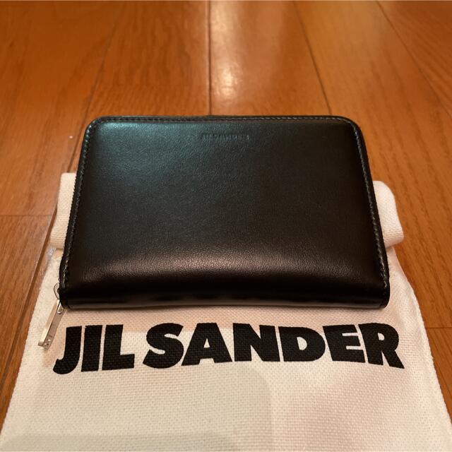 Jil Sander(ジルサンダー)のジルサンダー JIL SANDER ジップ2つ折り財布 小銭入れ付き ブラック メンズのファッション小物(折り財布)の商品写真