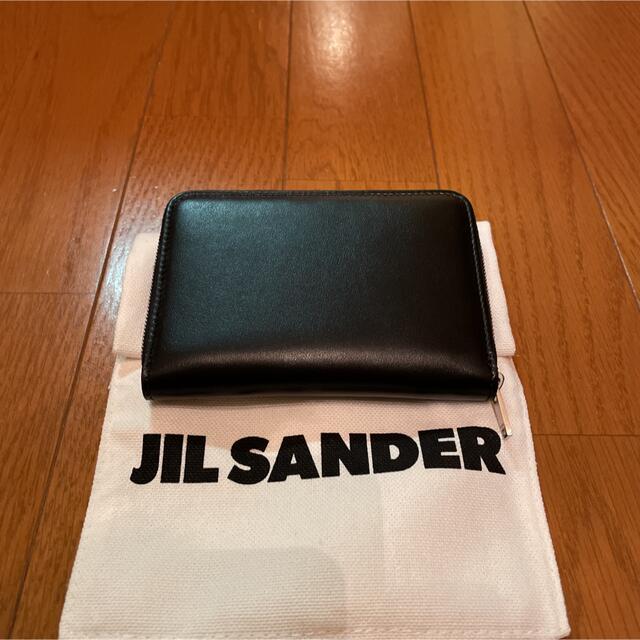 Jil Sander(ジルサンダー)のジルサンダー JIL SANDER ジップ2つ折り財布 小銭入れ付き ブラック メンズのファッション小物(折り財布)の商品写真