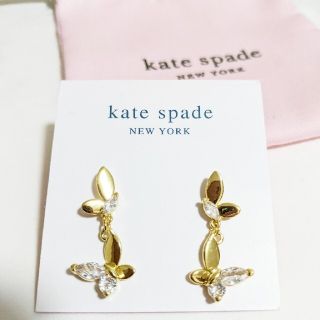 ケイトスペードニューヨーク(kate spade new york)のNEW【新品】kate spade ケイトスペード ピアス　ソーシャル バタフラ(ピアス)