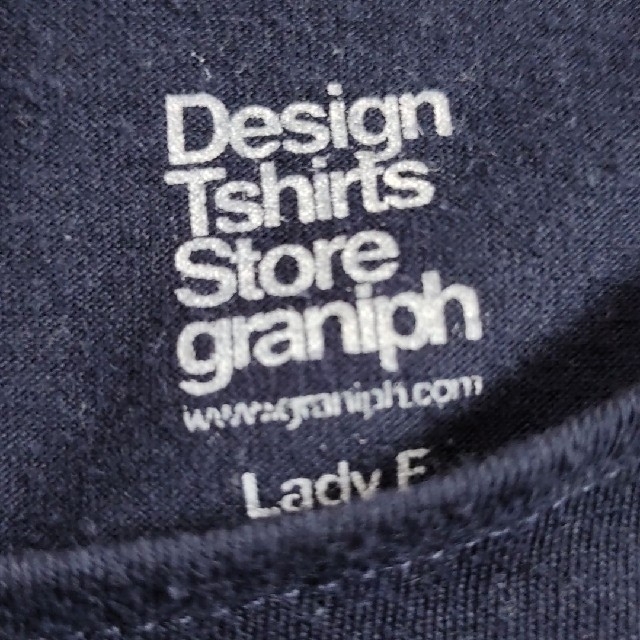 Design Tshirts Store graniph(グラニフ)のグラニフ graniph レディース Tシャツ 花火 ネイビー レディースのトップス(Tシャツ(半袖/袖なし))の商品写真