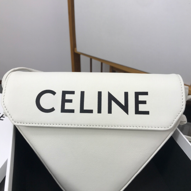 プリント celine - 美品 セリーヌ ショルダーバッグ トライアングル
