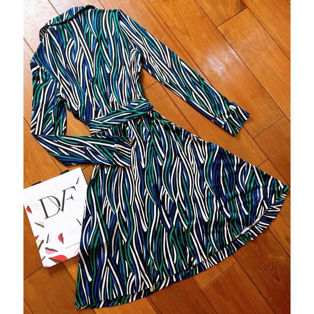 します DIANE von FURSTENBERG - 美品ダイアンフォンファステンバーグ
