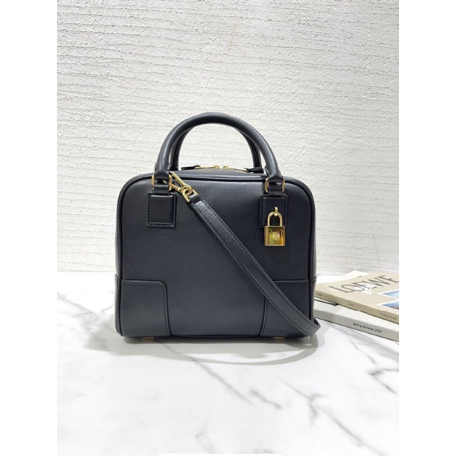 LOEWE - 超美品   LOEWE AMAZONA スクエア バッグ ショルダー