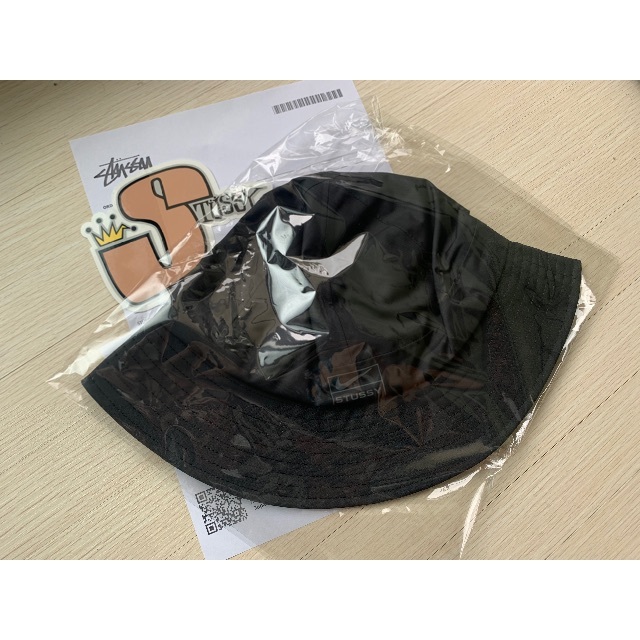 STUSSY(ステューシー)のSTUSSY & NIKE NRG BUCKET HAT メンズの帽子(ハット)の商品写真