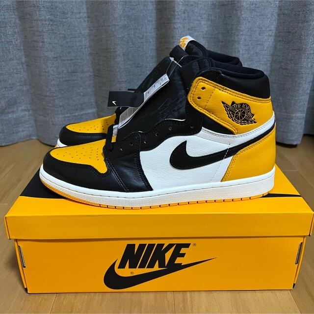 NIKE(ナイキ)の【24時間以内発送可】Nike Air Jordan 1 Taxi 28.5cm メンズの靴/シューズ(スニーカー)の商品写真