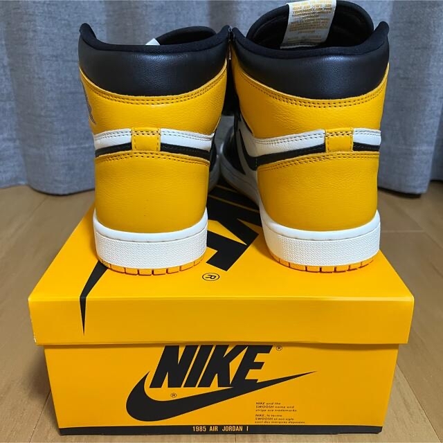 NIKE(ナイキ)の【24時間以内発送可】Nike Air Jordan 1 Taxi 28.5cm メンズの靴/シューズ(スニーカー)の商品写真