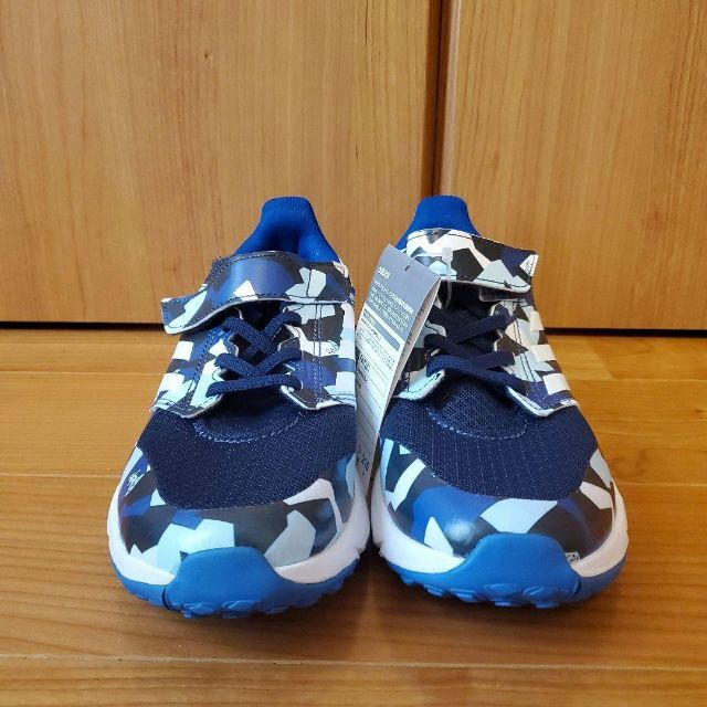 adidas(アディダス)のアディダス adidas FAITO EL K 21.5cm 匿名配送 キッズ/ベビー/マタニティのキッズ靴/シューズ(15cm~)(スニーカー)の商品写真