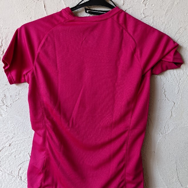 NIKE(ナイキ)のナイキ　ドライフィットＴシャツ レディースのトップス(Tシャツ(半袖/袖なし))の商品写真