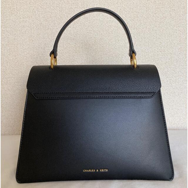 Charles and Keith(チャールズアンドキース)のハンドバッグ　チャールズアンドキース レディースのバッグ(ハンドバッグ)の商品写真