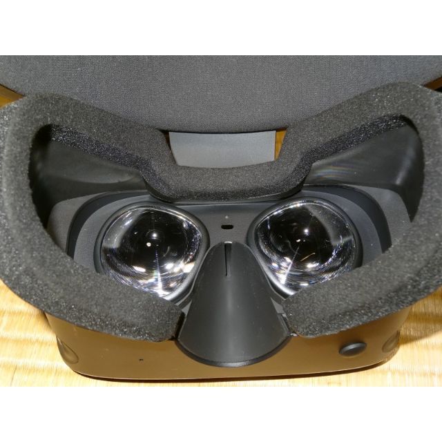 Oculus Rift S スマホ/家電/カメラのPC/タブレット(PC周辺機器)の商品写真