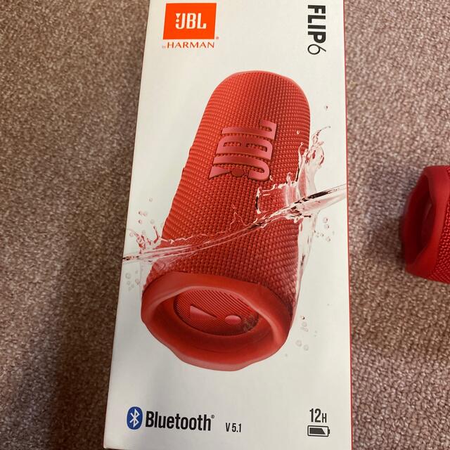 JBL ワイヤレススピーカー FLIP6 RED スマホ/家電/カメラのオーディオ機器(スピーカー)の商品写真