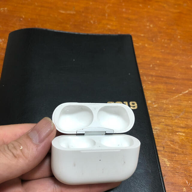 Apple AirPods Pro MWP22J/A 充電器 oUCO0vHmmP