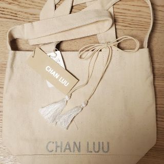 チャンルー(CHAN LUU)のCHAN LUU キャンパスバック&小物入れ　未使用(ショルダーバッグ)