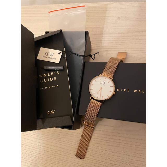 Daniel Wellington 32mm ゴールド