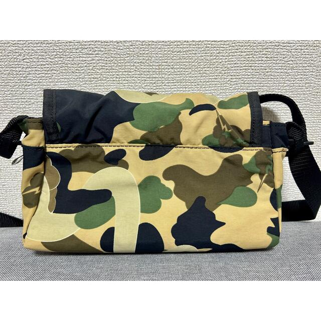 A BATHING APE - bape×kaws 1st camoミニショルダーバック ほぼ新品 の