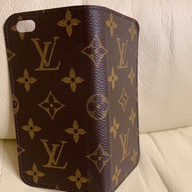 LOUIS VUITTON(ルイヴィトン)のルイヴィトン　スマホケース　 スマホ/家電/カメラのスマホアクセサリー(iPhoneケース)の商品写真