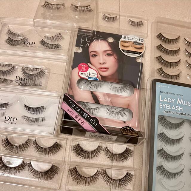 D-UP EYELASHES つけまつげ セット コスメ/美容のベースメイク/化粧品(つけまつげ)の商品写真