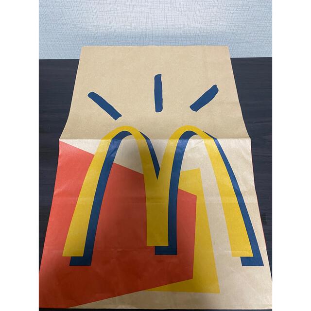 TRAVIS SCOTT×McDonald コラボ Tシャツ 紙袋先着2枚の通販 by カロリー ...