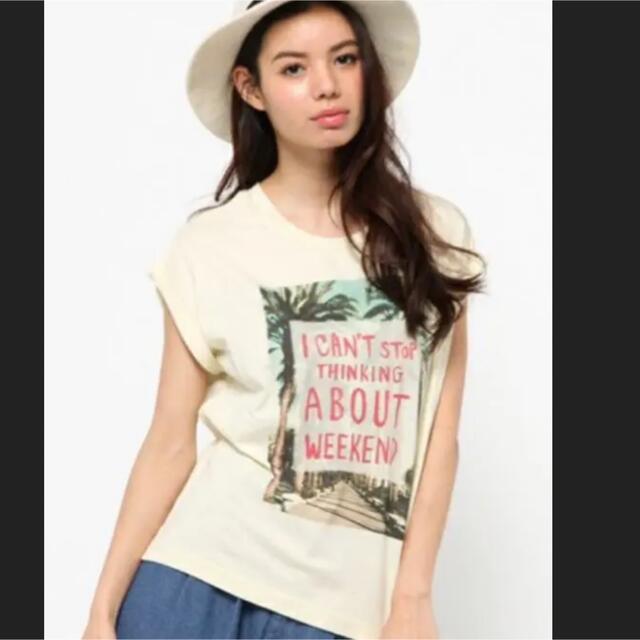 Avan Lily(アバンリリー)のAvan Lily アヴァンリリー イエロー Tシャツ　ペイントビーチフォト レディースのトップス(Tシャツ(半袖/袖なし))の商品写真