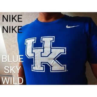 ナイキ(NIKE)のTHE NIKE TEE 青を灯せ！デカロゴUKスポーツミックス ナイキTシャツ(Tシャツ/カットソー(半袖/袖なし))