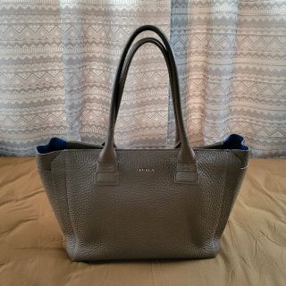 フルラ(Furla)の最終価格【FURLA】型押しレザー A4対応トートバッグ カプリッチョ(トートバッグ)