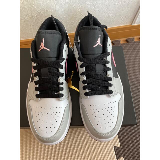 NIKEスニーカー　AIR JORDAN 1LOW 23.5 タグ付き新品