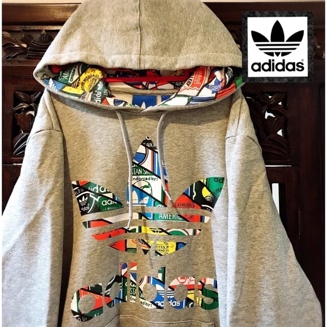 adidas パーカー　トレーナー　トップス