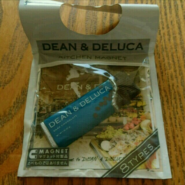 DEAN&DELUCA マグネット 2つセット【新品未開封】 エンタメ/ホビーのコレクション(ノベルティグッズ)の商品写真
