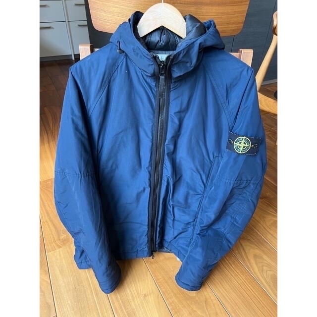 美品】STONE ISLAND ストーンアイランド プリマロフトジャケット-