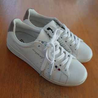 ルコックスポルティフ(le coq sportif)の【新品】ルコックスポルティフ スニーカー 23.5cm(スニーカー)