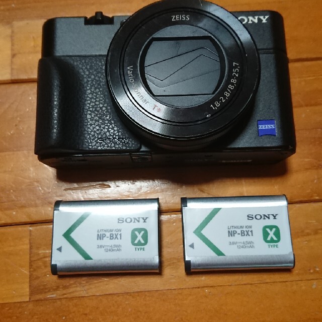 ☆SONY サイバーショット DSC-RX100M7(美品)＋付属品