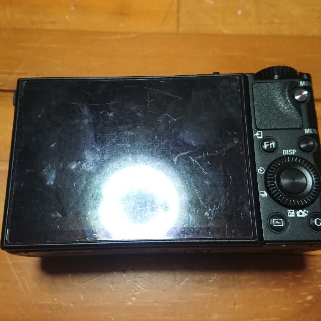 SONY(ソニー)の最終値下げ SONY  CyberShot  DSC RX100M3 正常動作 スマホ/家電/カメラのカメラ(コンパクトデジタルカメラ)の商品写真