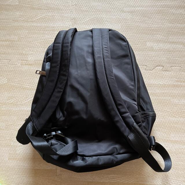 lululemon(ルルレモン)のlululemon city adventure バックパック　17L レディースのバッグ(リュック/バックパック)の商品写真