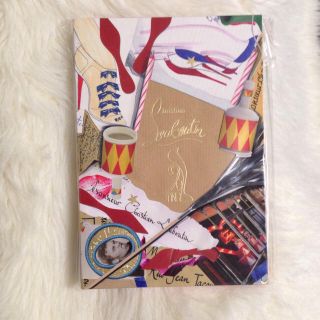 Christian Louboutin（文房具）のフリマアイテム一覧