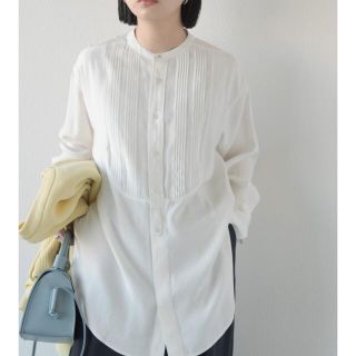 アントマリーズ(Aunt Marie's)の【美品】Aunt Marie's ボザムピンタックドレスシャツ(シャツ/ブラウス(長袖/七分))