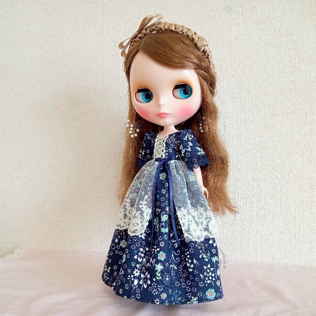 ハンドメイド「花柄×紺のドッキングワンピース」 ネオブライス・リカちゃんの服