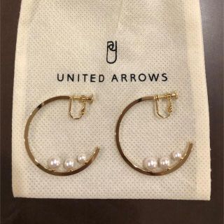 ユナイテッドアローズ(UNITED ARROWS)のフープパールイヤリング　(イヤリング)