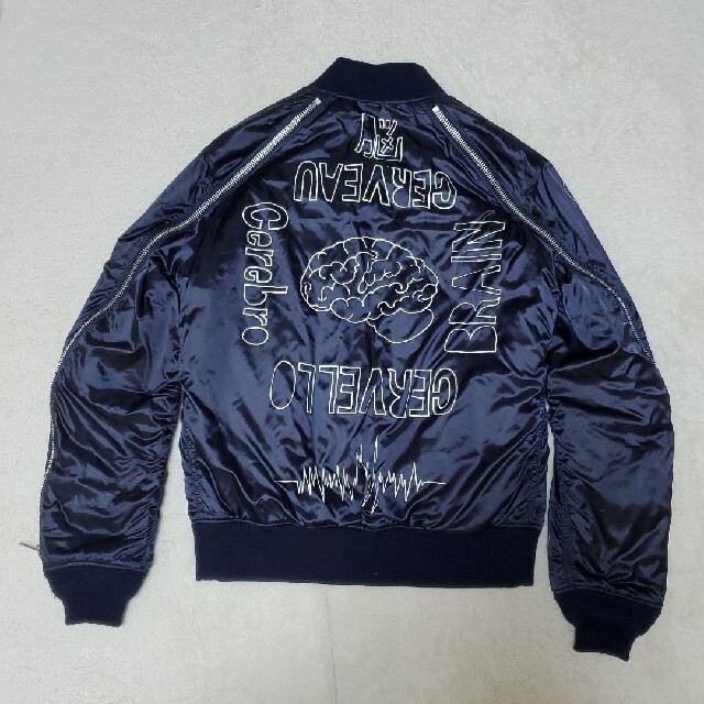 よかったら】 UNDERCOVER - UNDERCOVER MA-1 脳 限定値下げの通販 by