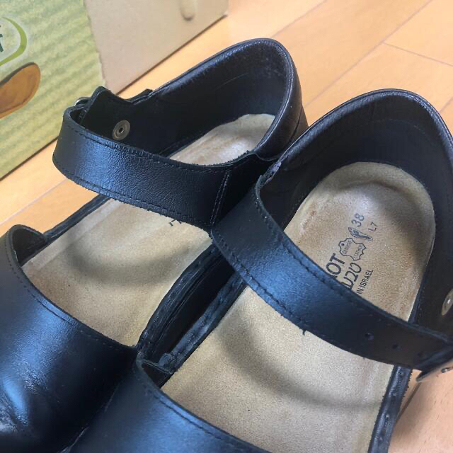 BIRKENSTOCK(ビルケンシュトック)のNAOT  ナオト　OLGA  オルガ　ブラック　38     レディースの靴/シューズ(ローファー/革靴)の商品写真